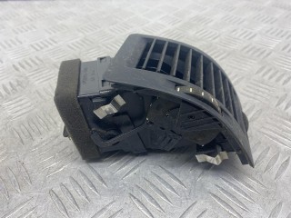 дефлектор обдува салона правый, ориг. номер 1Z0819702, Skoda Octavia 2 поколение 2004-2009