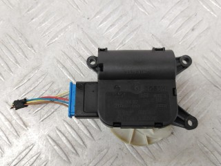 моторчик заслонки печки, ориг. номер 0132801302, 8E182051C, Audi A4 B6 2000-2006