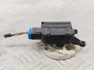 моторчик заслонки печки, ориг. номер 0132801302, 8E182051C, Audi A4 B6 2000-2006