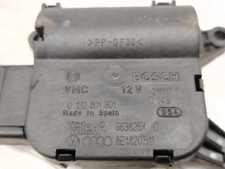 моторчик заслонки печки, ориг. номер 8E1820511, 0132801301, Audi A4 B6 2000-2006