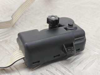 моторчик заслонки печки, ориг. номер 357907511B, Volkswagen Golf 3 поколение 1991-2000