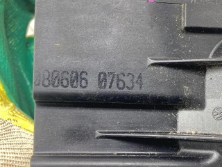 блок предохранителей, ориг. номер 08060607634, Skoda Octavia 2 поколение 2004-2009