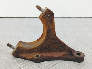 кронштейн полуоси, Ford Fiesta 6 поколение 2008-2013
