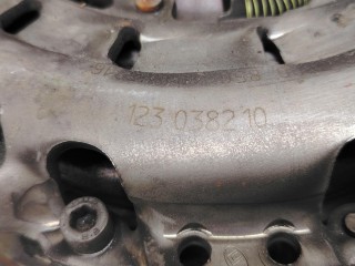 маховик, ориг. номер A1120301305, 123038210, Mercedes-Benz C W203 2000-2004