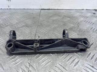кронштейн (крепление), ориг. номер 06A129723D, Volkswagen Golf 4 поколение 1997-2006