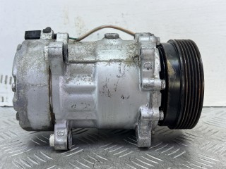 компрессор кондиционера, ориг. номер 1J0820803F, Volkswagen Golf 4 поколение 1997-2006