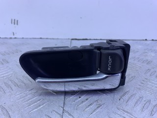 ручка внутренняя двери задней правой, Subaru Outback 2 поколение 1998-2004