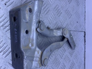 петля капота левая, ориг. номер A1698800328, Mercedes-Benz A W169 [рестайлинг] 2008-2012