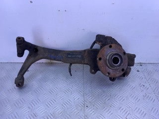 кулак передний правый, ориг. номер 8D0407258, Audi A4 B5 1994-1999