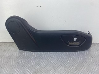 накладка на сиденье передняя правая, ориг. номер 0400753, 0400735, SsangYong Rexton 3 поколение 2017-2021