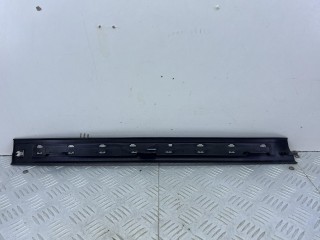накладка внутренняя на порог передняя правая, ориг. номер A1696801174, Mercedes-Benz B W245 2005-2008