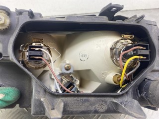 фара правая, ориг. номер 8D0941004E, 1852912100, 00301094202, Audi A4 B5 1994-1999