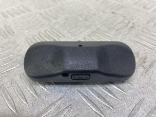 форсунка омывателя Volkswagen Touran 1 поколение 2003-2006, левый руль, 5G0955986