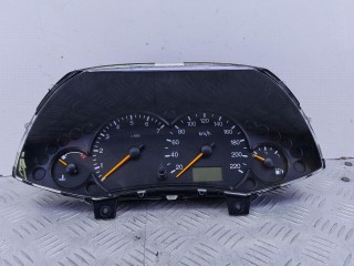 панель приборов (щиток) Ford Focus 1 поколение [рестайлинг] 2001-2005, левый руль, 98AP10841BC