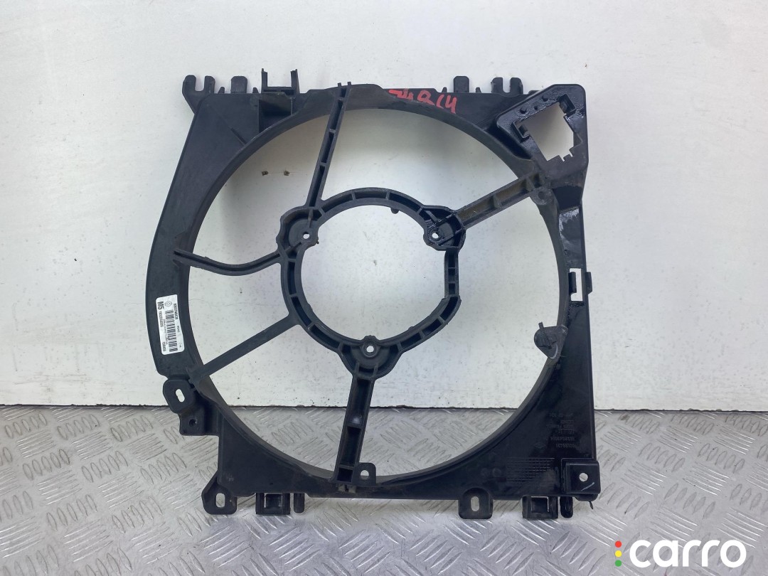 8200748439, 1832064000, 198400 диффузор вентилятора Renault Clio 3 поколение [рестайлинг] 2012г. - фото №1