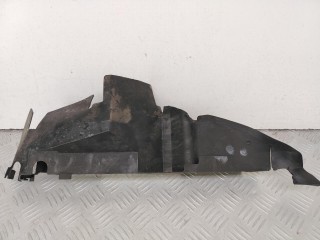 воздуховод (дефлектор) радиатора левый Audi A6 C5 1997-2001, AJP, 1.8 л, 4B0121283