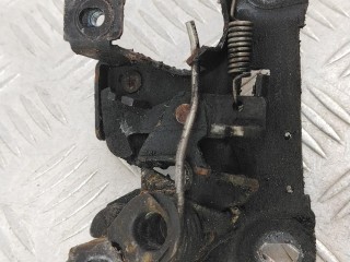 замок капота Audi A6 C5 1997-2001, 8D0823509