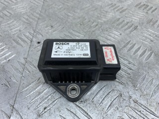 датчик ускорения Mercedes-Benz E W211, A0025426618