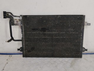 радиатор кондиционера Volkswagen Passat B5 1996-2001, AJM, 1.9 л, 8D0260401G