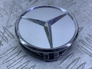 колпачок литого диска Mercedes-Benz E W211, 2204000125