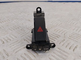 кнопка аварийной сигнализации Mazda 3 2 поколение [рестайлинг], BBP3664H0
