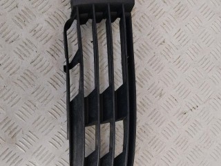 решетка в бампер левая нижняя Volkswagen Passat B5 [рестайлинг] 2000-2005, 3B0853665H