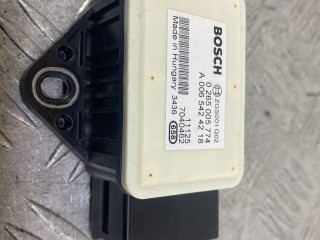 датчик ускорения Mercedes-Benz Sprinter W906, A0065424218