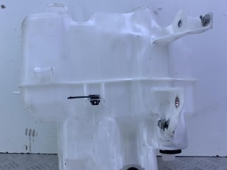 бачок омывателя Mazda 3 3 поколение [рестайлинг], левый руль, GHP967480