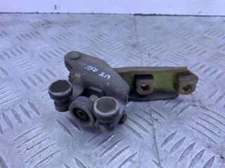ролик двери сдвижной правой Volkswagen Caravelle T4 1991-2003, 701843336A