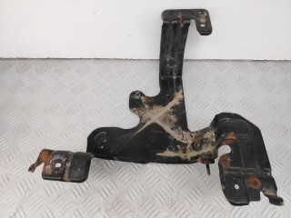 кронштейн (крепление) Volkswagen Transporter T5 2002-2009, 7H0819827A