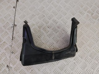 Пластик под капотом Audi A4 B9 2015-2020, 8W1819979A