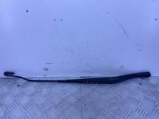 поводок стеклоочистителя правый Opel Signum C 2003-2005, левый руль, 09185813