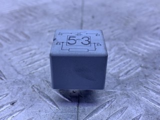 реле (прочие) Skoda Octavia 2 поколение 2004-2009, 141951253B