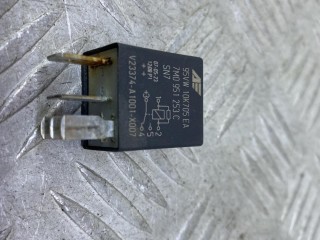 реле (прочие) Volkswagen Passat B6 2005-2010, 7M0951253