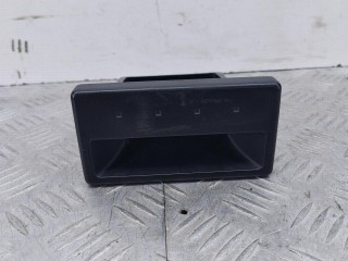 пепельница Volkswagen Caravelle T4 1991-2003, левый руль, 7D0857331B