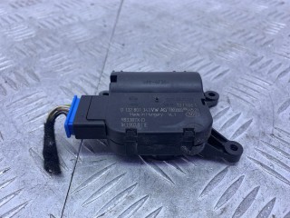 моторчик заслонки печки Skoda Octavia 2 поколение 2004-2009, 0132801343