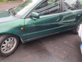 Audi A4 B5 1994-1999 - фото №2