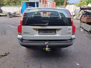 Volvo V70 2 поколение 2001г. 2.4 л., B 5244 T3 - фото №4