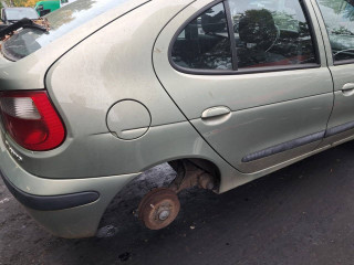 Renault Megane 1 поколение [рестайлинг] 1999-2003 - фото №5