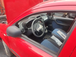 Fiat Panda 2 поколение [рестайлинг] 2009г. 1.2 л., 188 A4.000 - фото №1