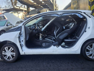 Toyota Aygo 2 поколение AB40 2018г. 1.0 л., 1KR-FE - фото №7