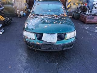 Volkswagen Passat B5 2000г. 1.9 л. - фото №1