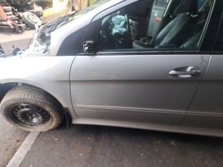 Mercedes-Benz B W245 2007г. 2.0 л., OM 640.941 - фото №1