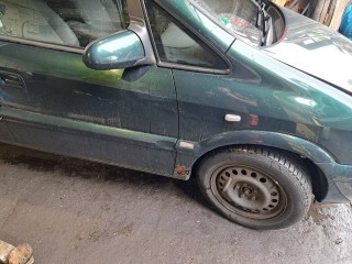 Opel Zafira A [рестайлинг] 2004г. 2.2 л., Z 22 SE - фото №5