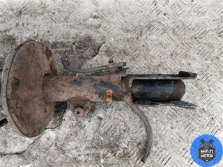 Стойка передняя правая, Toyota Prius 2005-2011
