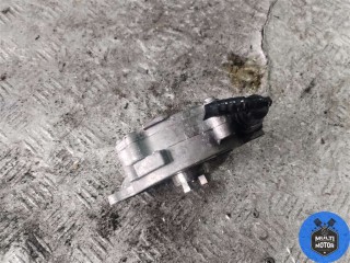 Насос вакуумный, ориг. номер 03L145100F, Volkswagen Passat 2011-2015