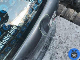 Крышка багажника (дверь 3-5), Toyota Yaris 1999-2003