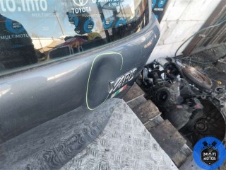 Замок багажника, Toyota Yaris 1999-2003