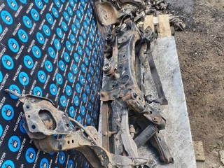 Балка подвески задняя, Nissan Qashqai 2006-2010