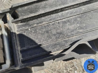 Планка под капот, ориг. номер 9807148180, Peugeot 308 2011-2015